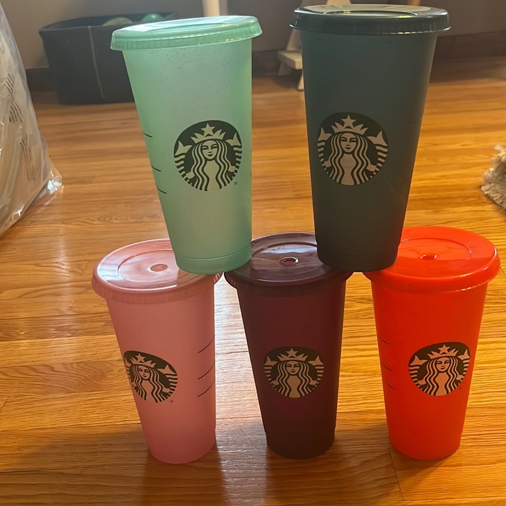 Starbucks reusable cups